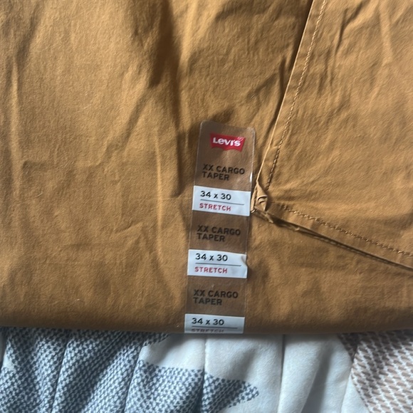 Men’s Levi’s - Picture 9 of 9